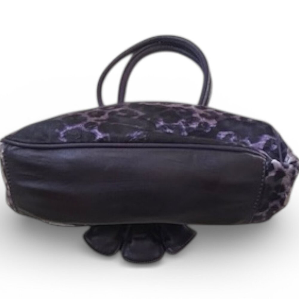 Iridescent PURPLE Kiss Clip HANDBAG w 3D Floral Accent - Picture 2 of 6